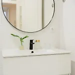 Heart Of Luxe For 10 *