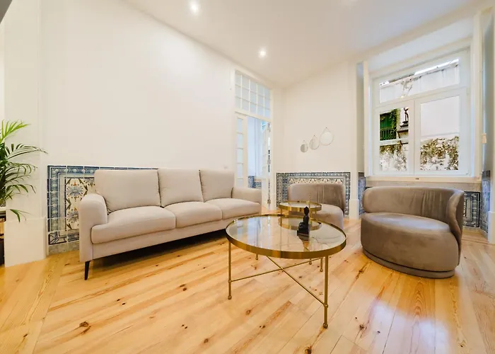 Heart Of Luxe For 10 דירה ליסבון