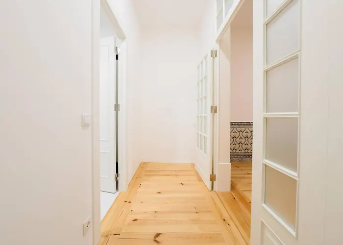 דירה Heart Of Luxe For 10 ליסבון