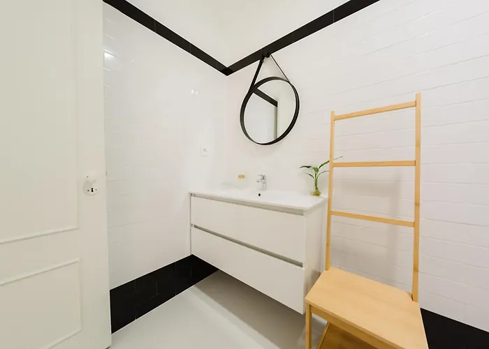 Heart Of Luxe For 10 דירה