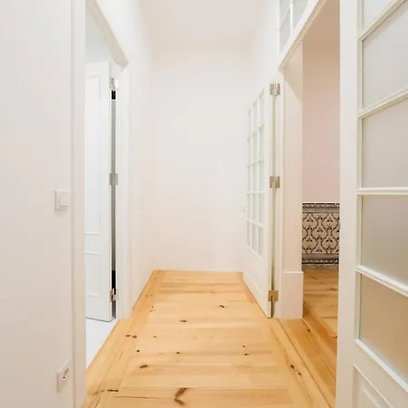 Apartment Heart Of Luxe For 10 Lisbon