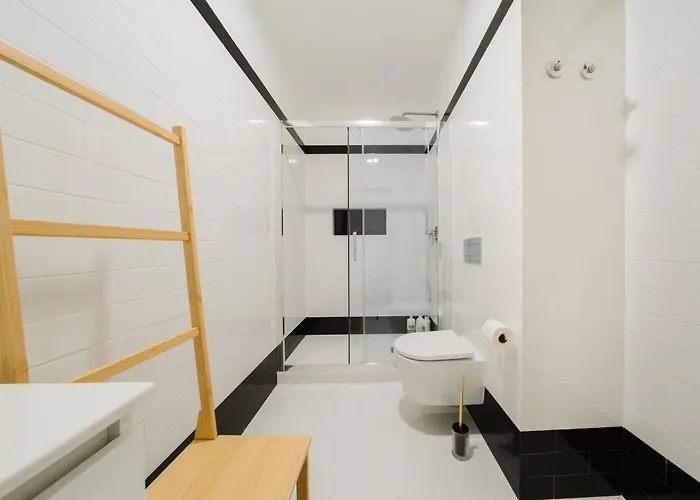 Heart Of Lisbon Luxe Stay For 10 Apartment